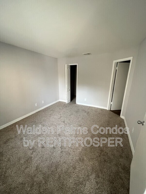 Foto del edificio - 4720 Walden Cir
