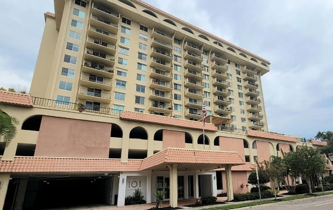 Photo - 101 S Gulfstream Ave Apartment