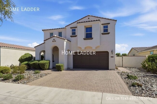 Building Photo - 9504 E Theia Dr
