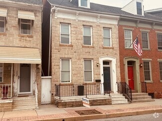 Building Photo - 321 W Princess St