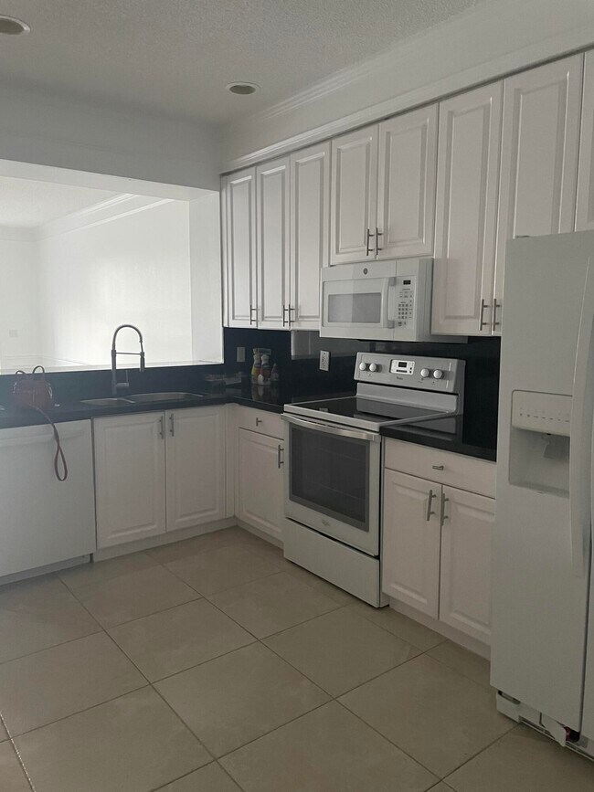 Building Photo - 21522 St Andrews Grand Cir