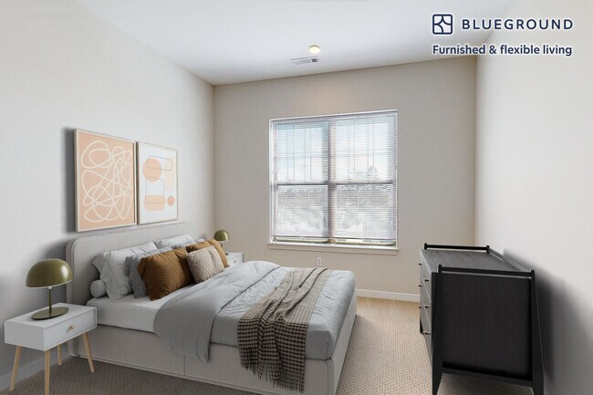 Building Photo - 332 Halstead Ave
