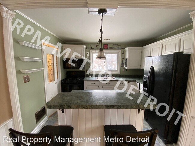 Building Photo - 2 br, 1 bath House - 31243 Folsom Rd