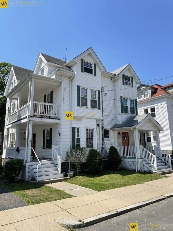 Foto del edificio - 32 Newcastle Rd