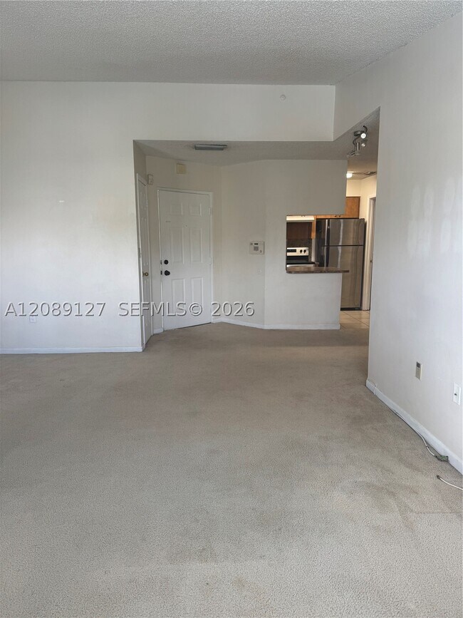 Foto del edificio - 17440 NW 67th Ct