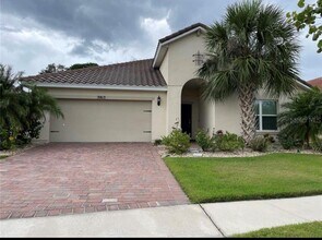Building Photo - 3813 Carrick Bend Dr