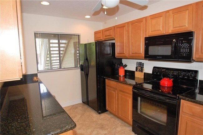 Foto del edificio - 1531 Clower Creek Dr