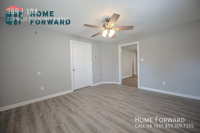 Foto del edificio - 223 W Broadway Ave