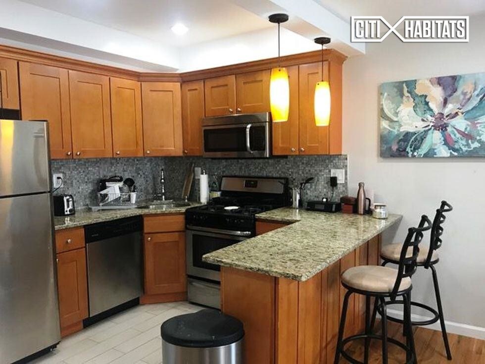 Foto principal - 645 2nd Ave