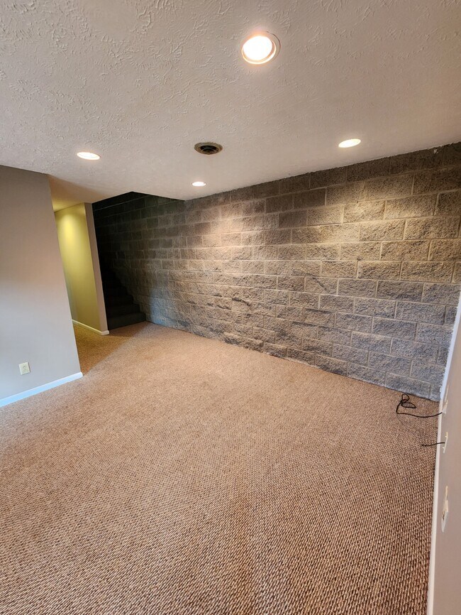 922 Stewart St, Knoxville, TN 37917 House Rental in Knoxville, TN