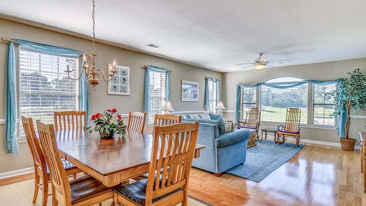 Foto principal - 549 Blue Stem Dr