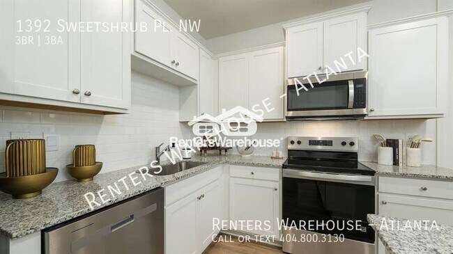 Foto del edificio - 1392 Grove Park Pl NW