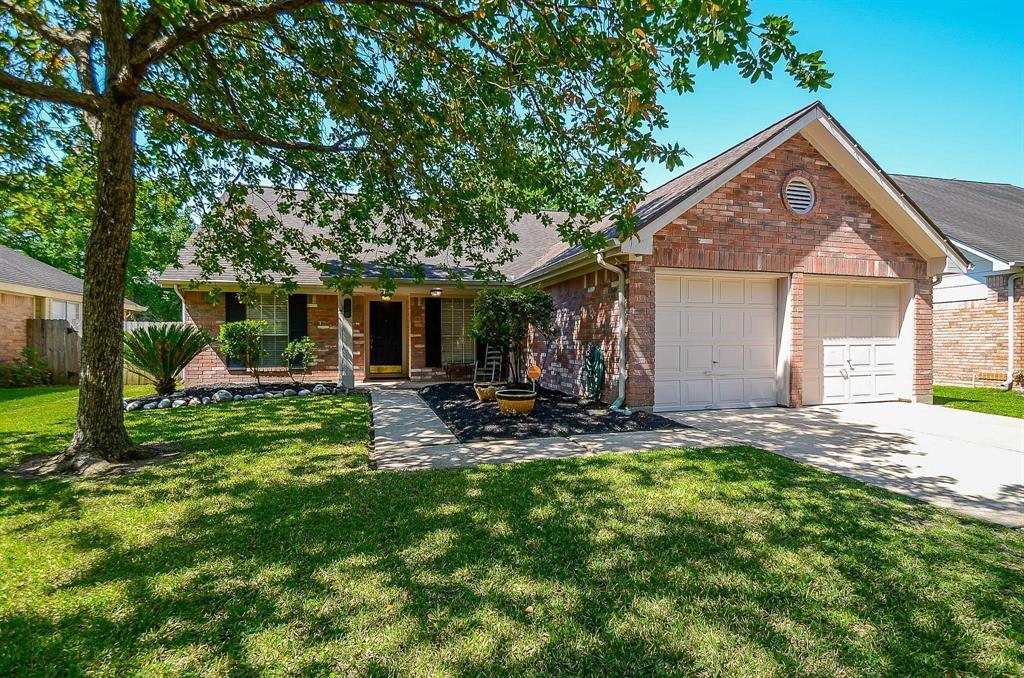 Primary Photo - 226 W New Meadows Dr