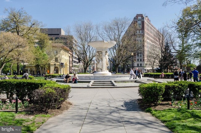 Building Photo - 1711 Massachusetts Ave NW
