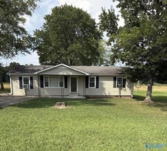 Building Photo - 20153 Piney Chapel Rd