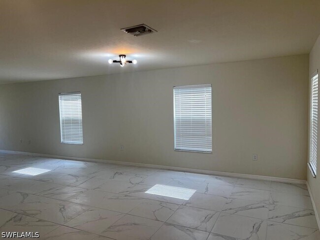 Foto del edificio - 10329 Canal Brook Ln