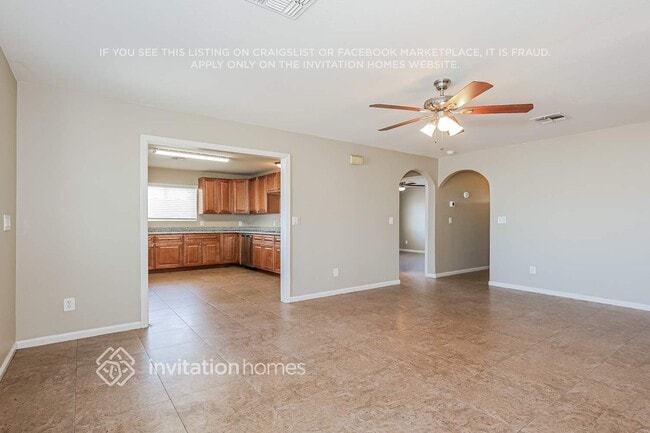 Building Photo - 7501 W Whitton Ave