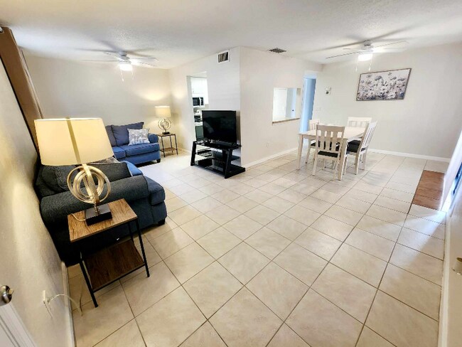 Foto del edificio - 4022 Beaver Ln