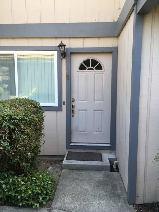 Front door - 2129 Ascot Dr