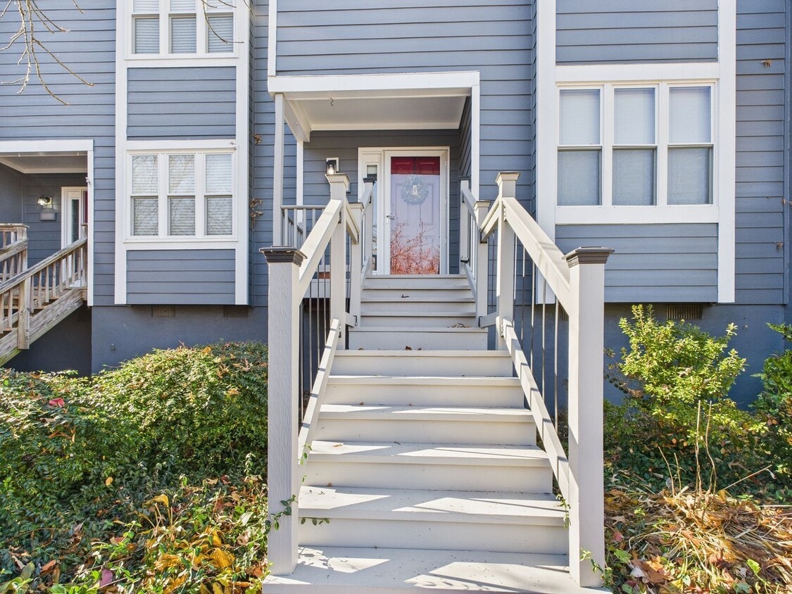 Primary Photo - 10014 Joppa Pl