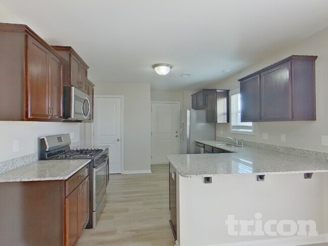 Foto del edificio - 1090 Heart Pine Dr