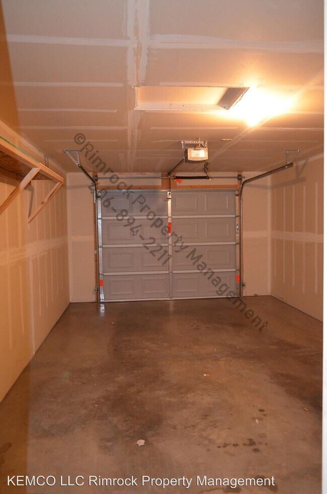 Building Photo - 5411 Frontier Dr