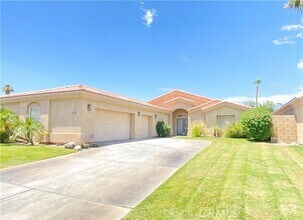 Building Photo - 78270 Calico Glen Dr