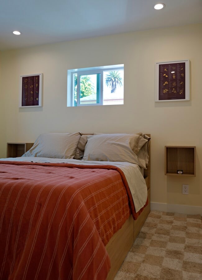 Building Photo - 5106 Cimarron St