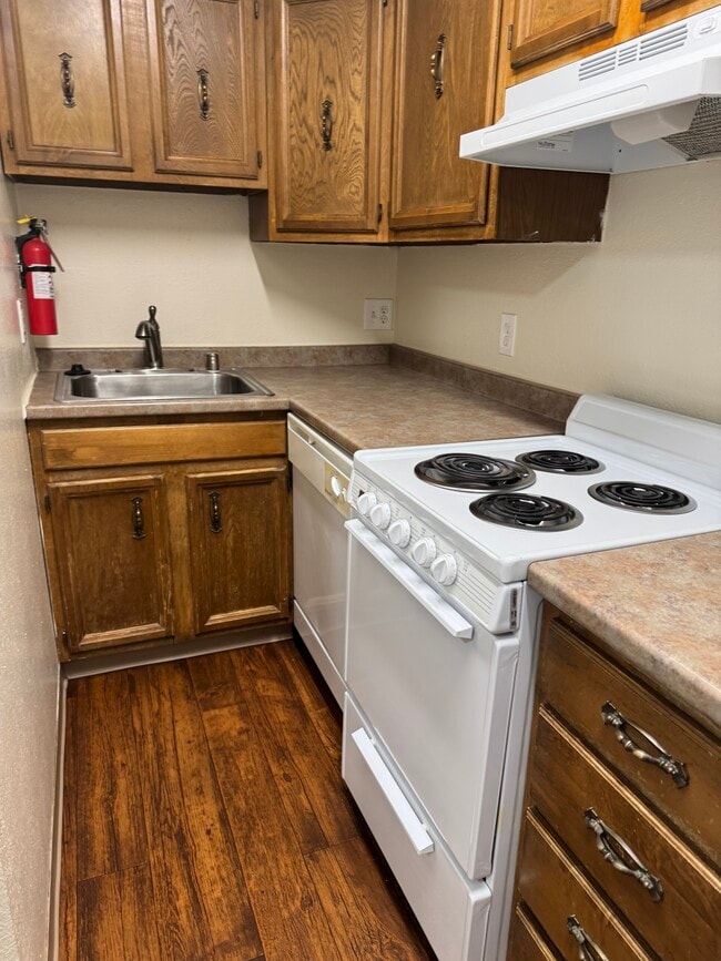 Building Photo - Northwind Apartments