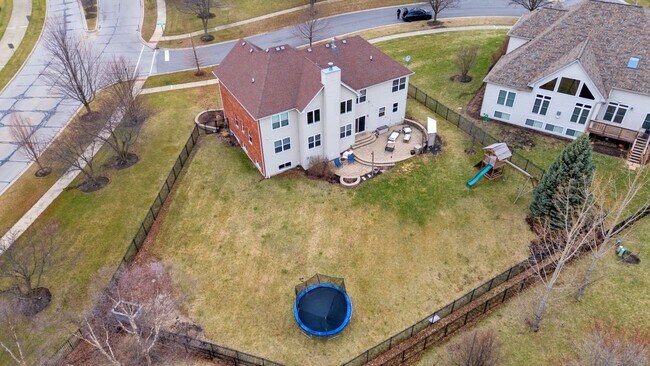 Building Photo - 25947 Campbell Ln