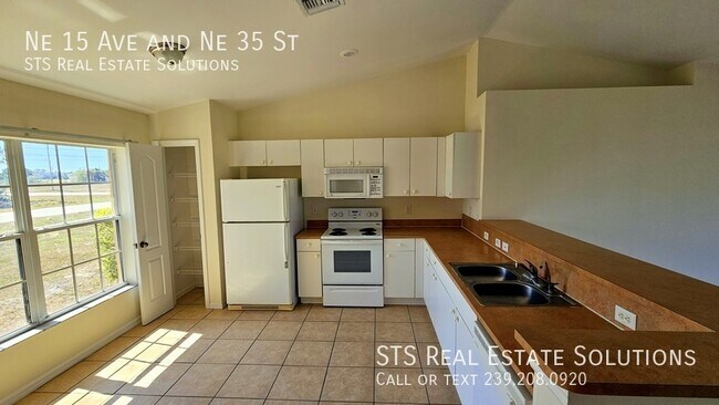 Foto del edificio - 1505 NE 35th St