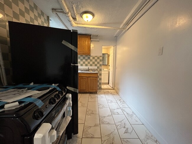 Foto del edificio - 381 E 160th St
