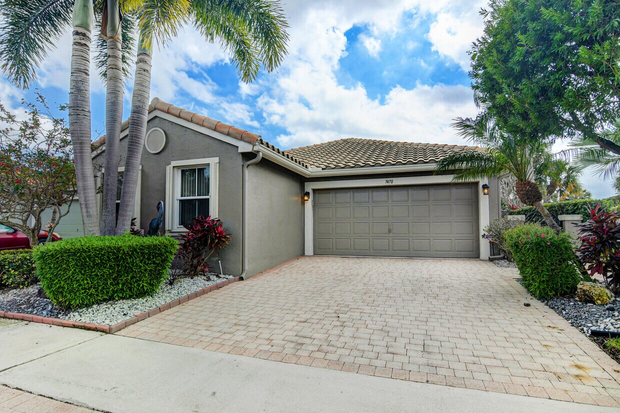 Primary Photo - 7470 Chorale Rd