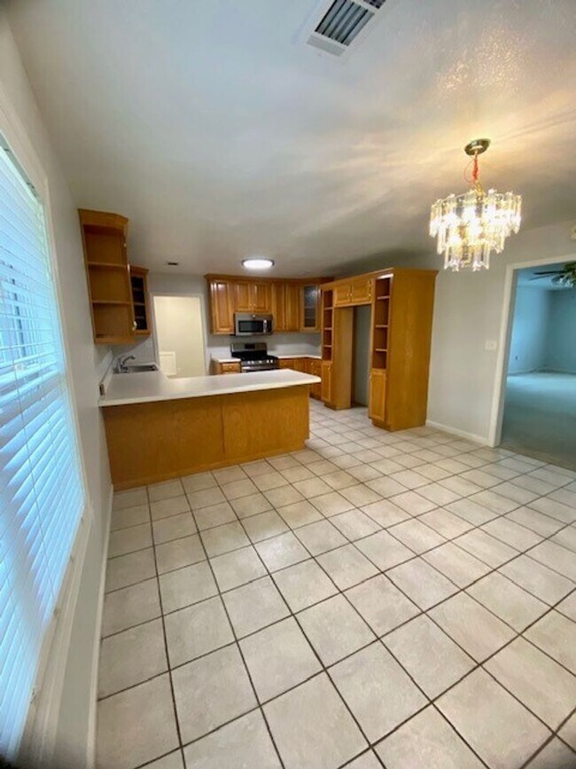 Building Photo - 3 Bedroom / 2 Bath in Truman, AR