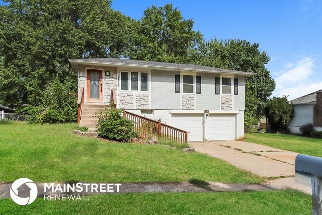 Building Photo - 17816 E Greentree Ave