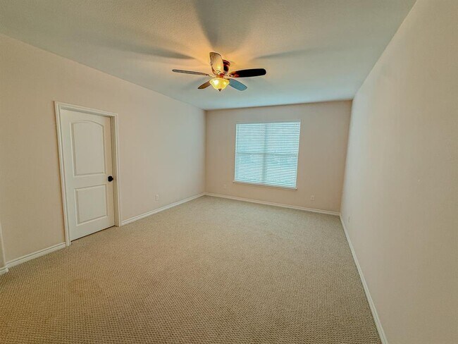 Foto del edificio - 300 Western Sky Trail