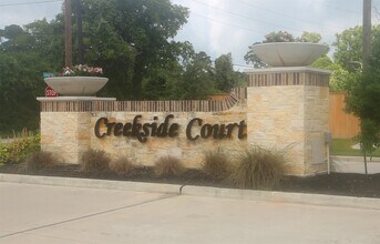 Building Photo - 27638 Mesabe Dr