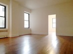 Primary Photo - 962 5th Ave