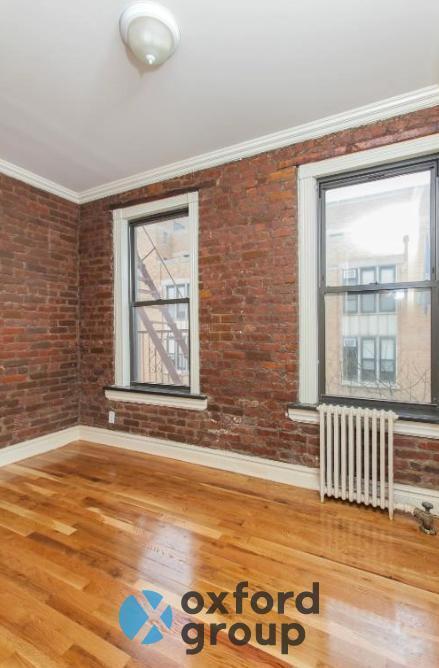 Building Photo - 3 bedroom in New York NY 10009