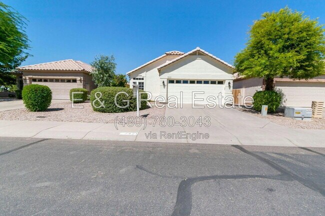 Building Photo - 7421 S Kachina Dr