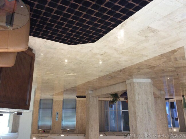 Building Photo - 10777 W Sample Rd