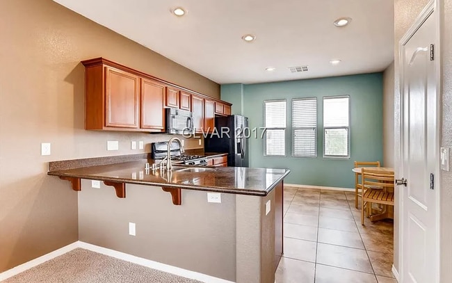 Foto del edificio - 172 Almond Ridge Pl