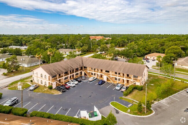 4367 Millwood Rd y Spring Hill, Florida - 4367 Millwood Rd