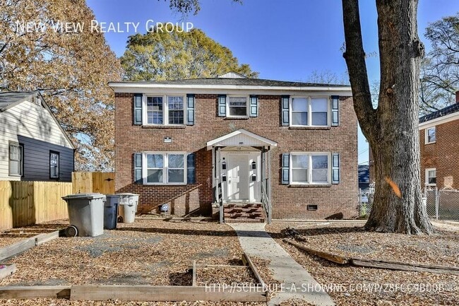 Photo - 112 Sylvania Ave Apartment