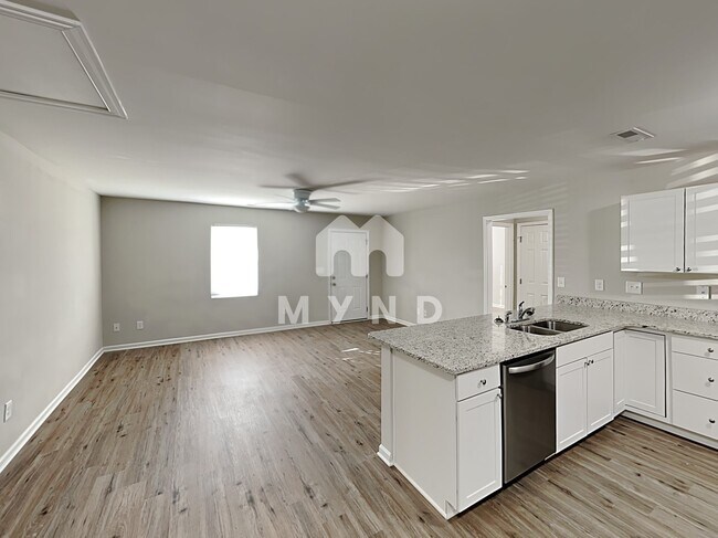 Building Photo - 3288 Anderson Mountain Rd