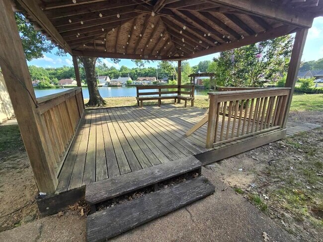 Foto del edificio - 7155 Coffeeville Cove