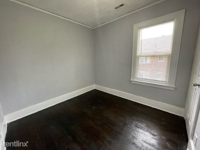 Building Photo - 3 br, 1 bath House - 2494 Hazelwood St Apa...