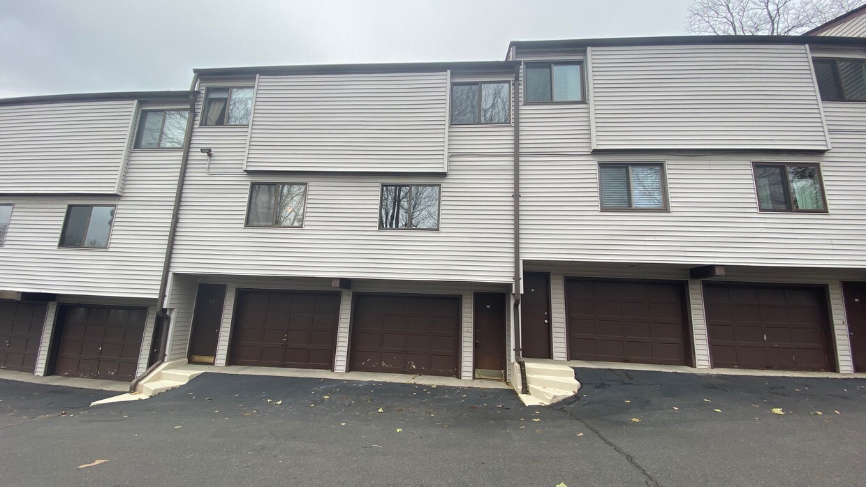 146 Springside Ave, New Haven, CT 06515 Townhome Rentals in New Haven