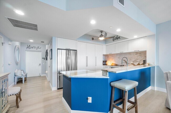 Foto del edificio - 2650 Lake Shore Dr