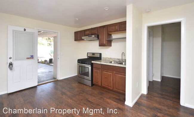 Foto del edificio - 3237 Madison St